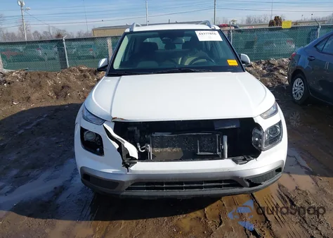 2023 Hyundai Venue Sel z USA, uszkodzony, nr VIN KMHRC8A35PU235417